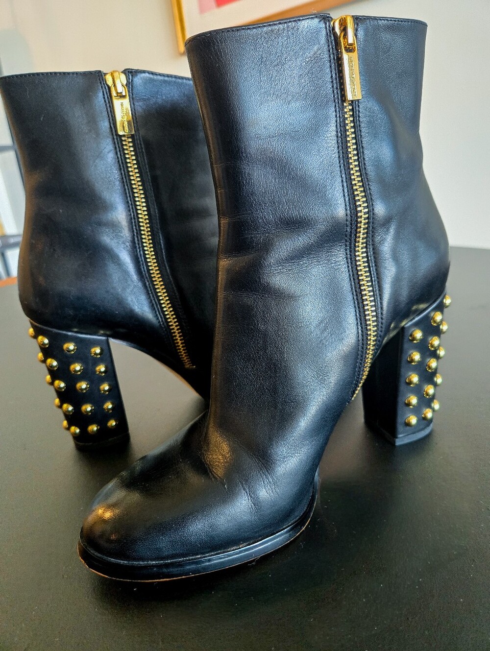 ​Michael Kors Black Leather Studded Heel Ankle Boots Gold Zip Size 9